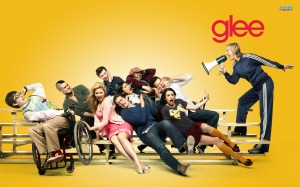 Parte do elenco de Glee (Imagem: divulgação)